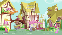 Ponies walk and fly through Ponyville S9E16