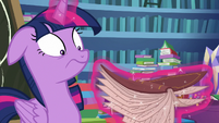 Twilight shaking the book up and down MLPBGE