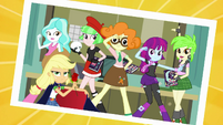 Photo of Applejack and the manga club EGDS4