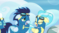 At least Soarin's TRYING not to laugh.