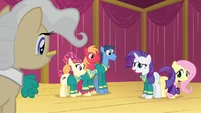 The Ponytones agreeing S4E14