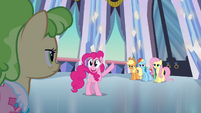 Pinkie Pie the tour guide S03E12