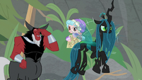 Queen Chrysalis ignoring Cozy Glow's plan S9E8