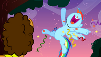 Rainbow Dash explodes with excitement S4E12