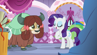 Rarity "it's all about a tradition" S9E7