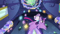 Twilight and Flurry fly down to Shining and Cadance S7E3