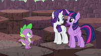 Twilight and Rarity look at each other S6E5