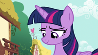 Twilight looks pleased at Toola Roola and Coconut S7E14