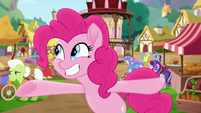 Pinkie pointing at the hot air balloon MLPRR