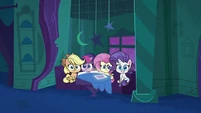 Main ponies sitting in the dark PLS1E11b.png (848 KB)