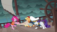 Ponies fight over the map in Pinkie's story S6E22