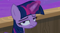 Twilight Sparkle rolling her eyes at Star Tracker S7E22