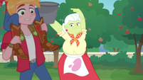 Granny Smith guiding her grandchildren EGHU