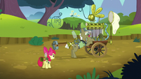 Pest pony at his cart S5E04