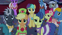 Gala ponies not laughing S5E7