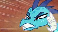 Princess Ember bares her teeth at Bear-Thorax S7E15