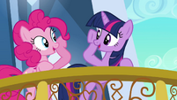 Pinkie Pie and Twilight about to brohoof S3E1