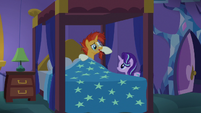 Sunburst asks Starlight for some privacy S7E24