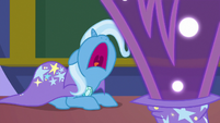 Trixie shouting angrily at Discord S8E15