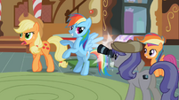 Good thing Scootaloo didn't see Applejack's expression.