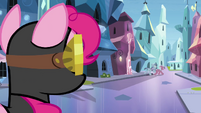 Crystal Ponies running from Pinkie Pie S3E01