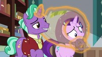 Firelight tying blanket around Starlight's head S8E8