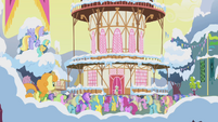 Ponies cheer S1E11