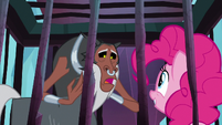 Tirek agrees to help the ponies escape S8E26