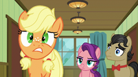Young Applejack's eye twitches S6E23