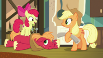 Apple Bloom -can't wait to see if I caught- S9E10