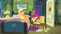 Oh Applejack, this must be causing lots of stress.