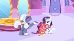 Hoity Toity congratulating Rarity S1E14