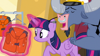 Iron Will interrupting Twilight Sparkle S7E22