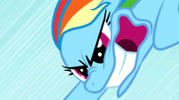 Rainbow Dash desperately trying to accelarate more S01E16