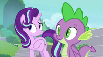 Starlight and Spike hear the school bell S8E15