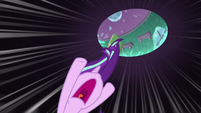 Starlight falling into the black hole S7E1