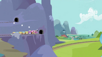 Train headed for Ponyville S3E2