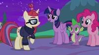 Twilight, Pinkie, and Spike say goodbye to Moon Dancer S5E12