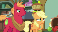 Young Applejack starting to feel ashamed S6E23