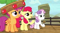 Apple Bloom changes the subject S5E6