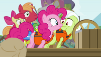 Pinkie Pie -tell us more!- S4E09