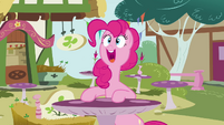 Pinkie Pie happy S3E03