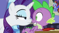 Rarity and Spike nose-to-nose S9E19