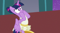 Twilight Sparkle covers her mouth again S7E10