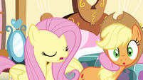 AJ getting pulled by Pinkie S4E18