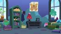 Far wall of Starlight Glimmer's bedroom S8E3