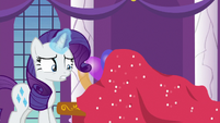 Rarity puts new tablecloth on top of Spike S9E13