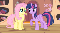 Twilight '...I need the bats' full and complete attention' S4E07