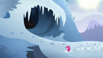 Pinkie greets a monster S5E11.png (768 KB) Pinkie greets a monster S5E11