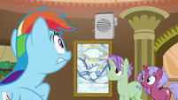 Rainbow Dash listening to announcement S8E5